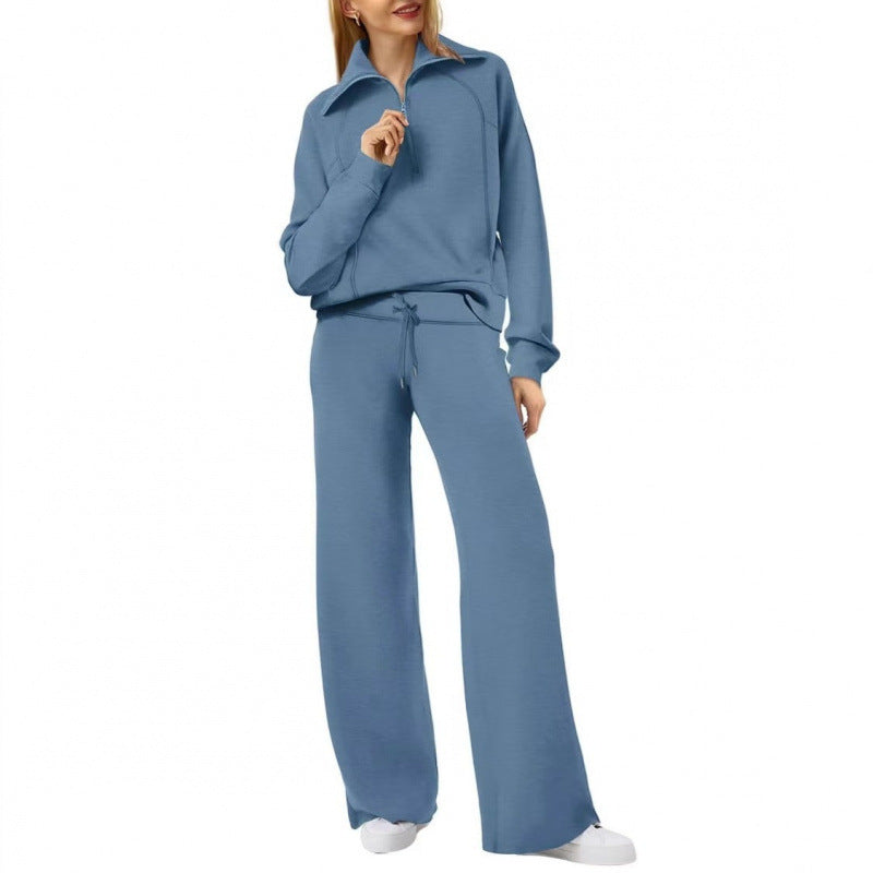 Damen Sportset mit Stehkragen und Hosenträger