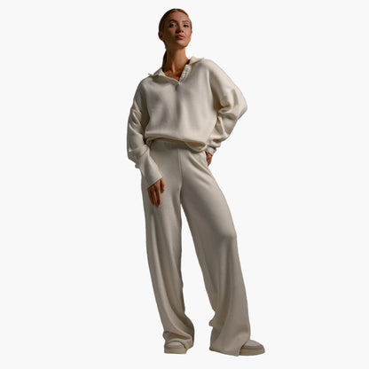 Bequeme Loungewear Set - Oversized Pullover mit Kragen und Joggerhosen