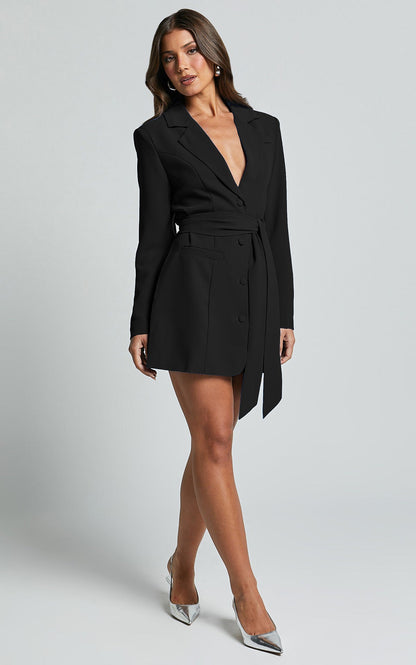 Elegantes Damen Blazerkleid Mit Gürtel