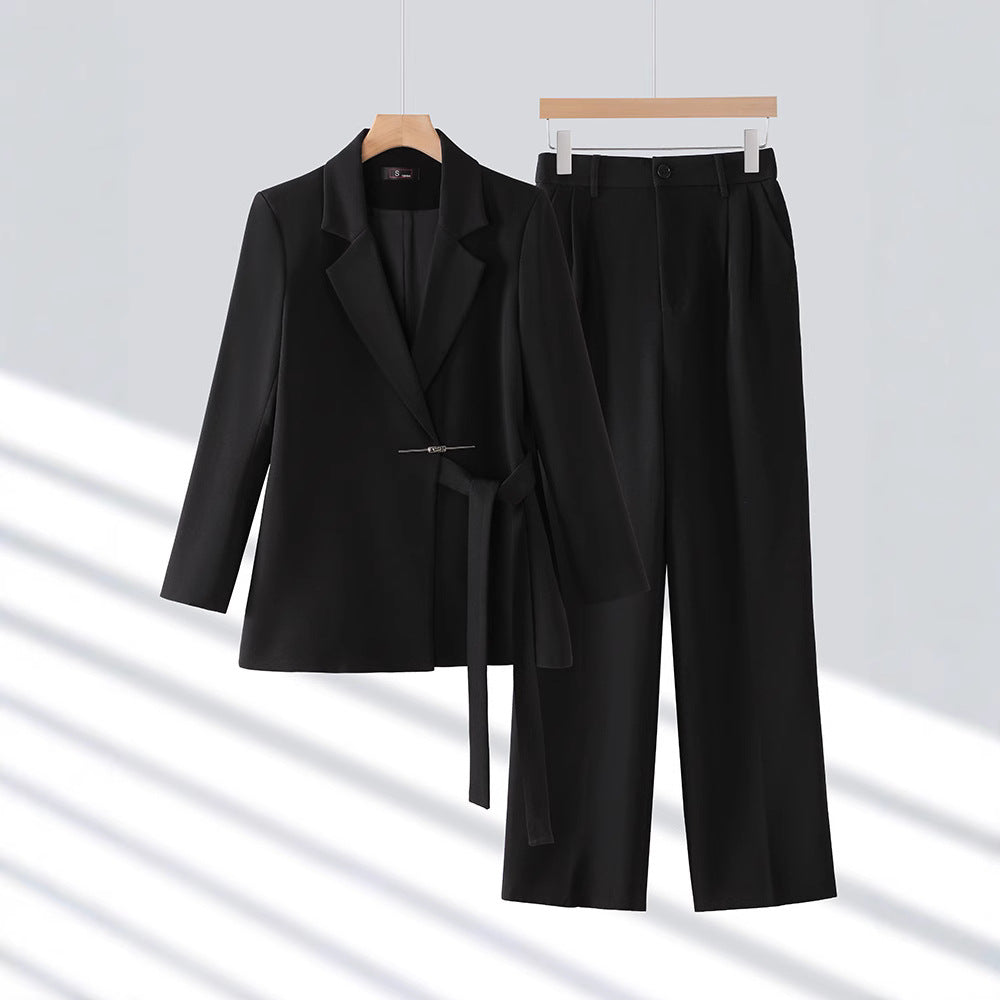 Elegante Jumpsuit Maßanfertigung Taillierte Blazerpassform Luxusstoff