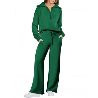 Damen Sportset mit Stehkragen und Hosenträger