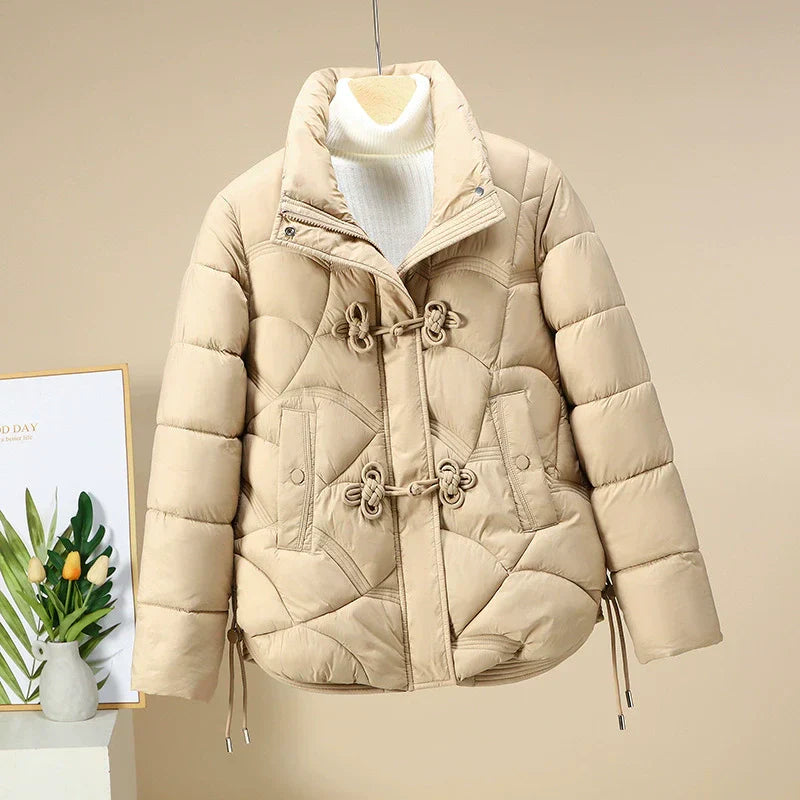 Kurze Pufferjacke Geometrisch Verstellbar