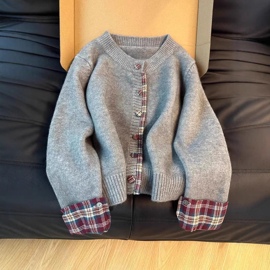 Damen Strickjacke Modern Kontrastkragen Elegantes Design - IdealeKleiden