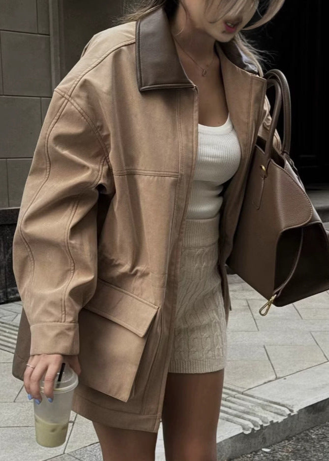 Praktische Outdoor-Jacke Mit Kontrastkragen - IdealeKleiden
