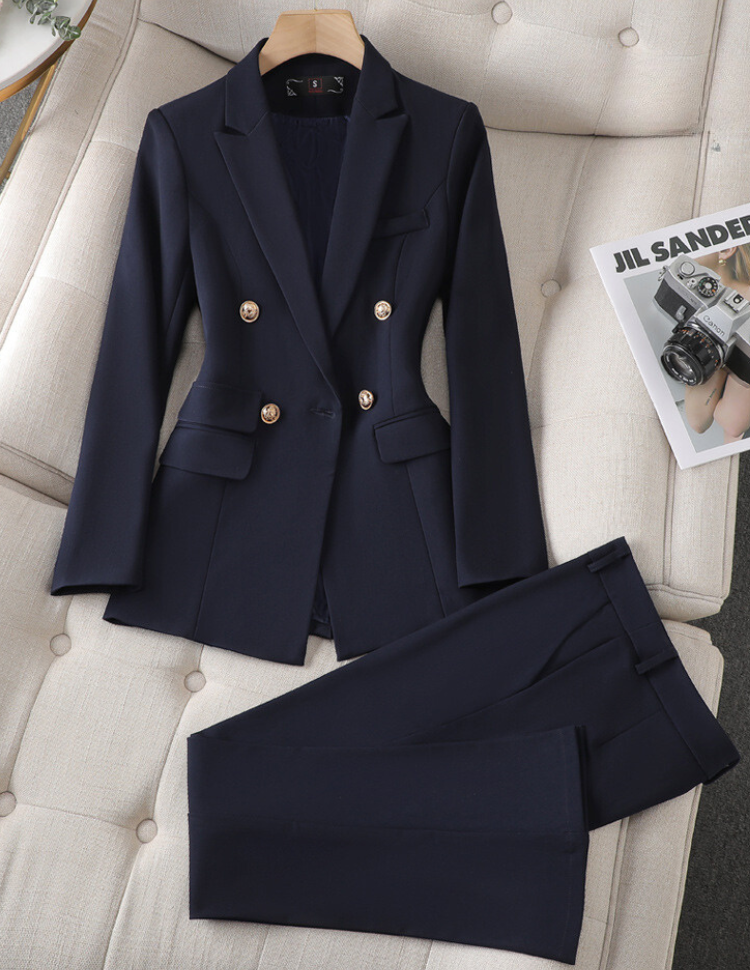 Herbstliche Blazer Hose Combo
