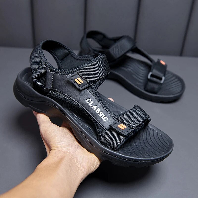 Bequeme Wander-Sandalen für Männer