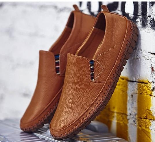Bequeme Herrenschuhe mit Fußgewölbeunterstützung