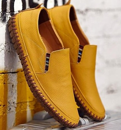 Bequeme Herrenschuhe mit Fußgewölbeunterstützung