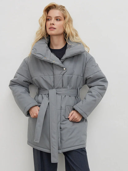 Stylischer Wintermantel Elegant Damenschneidung
