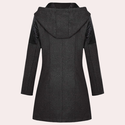 Stylischer Damen Wintermantel mit Kapuze - IdealeKleiden