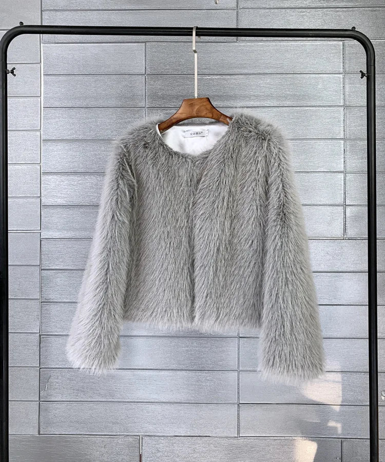 Weiches Plüschkleid Pelzoptik