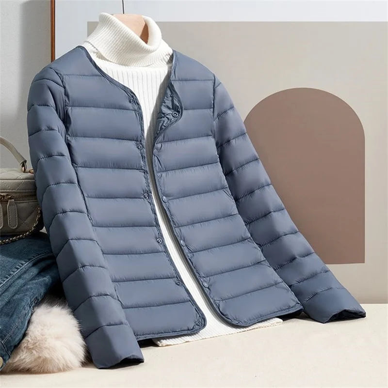 Leichte Damenjacke Slim Fit Daunenmantel