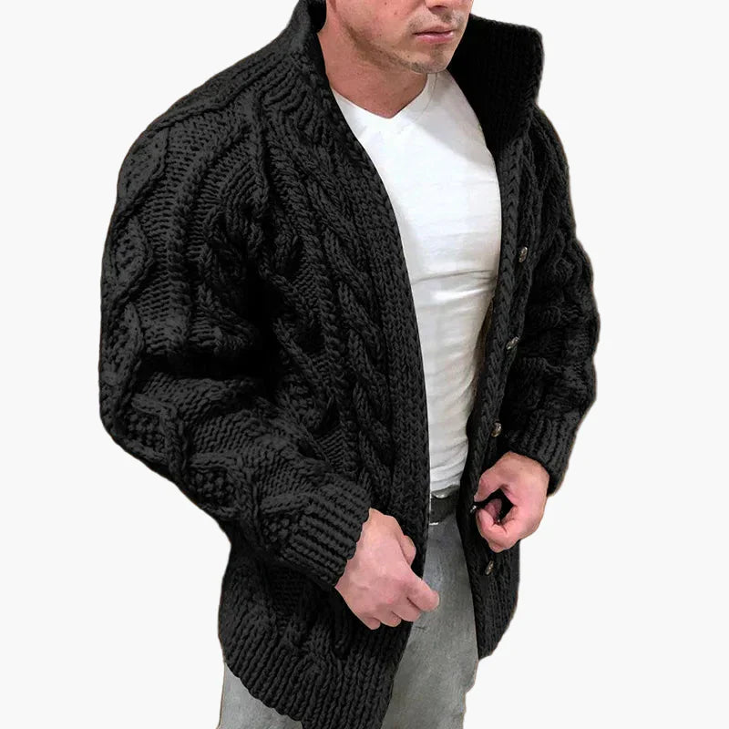 Stilvolle Strickjacke Zopfmuster Grobstrick