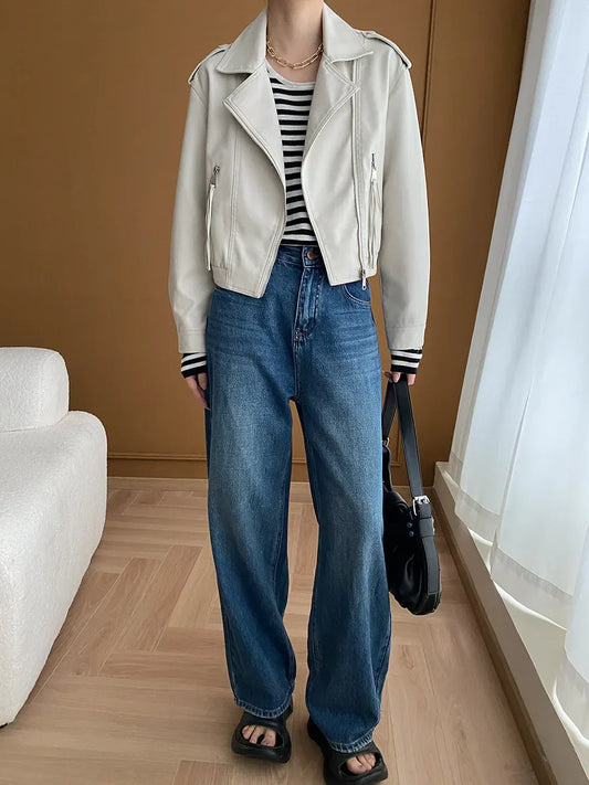 Stilvolle Damenjacke Heartbeats Design - IdealeKleiden