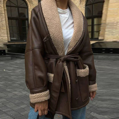 Modische Damenjacke mit Gürtel Frauen