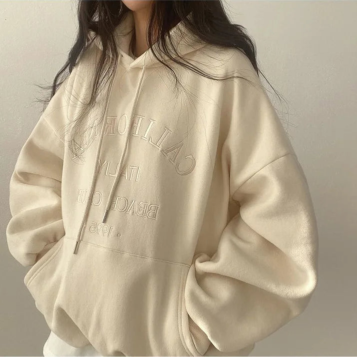 Große Damen Hoodie Mit Stickerei Design