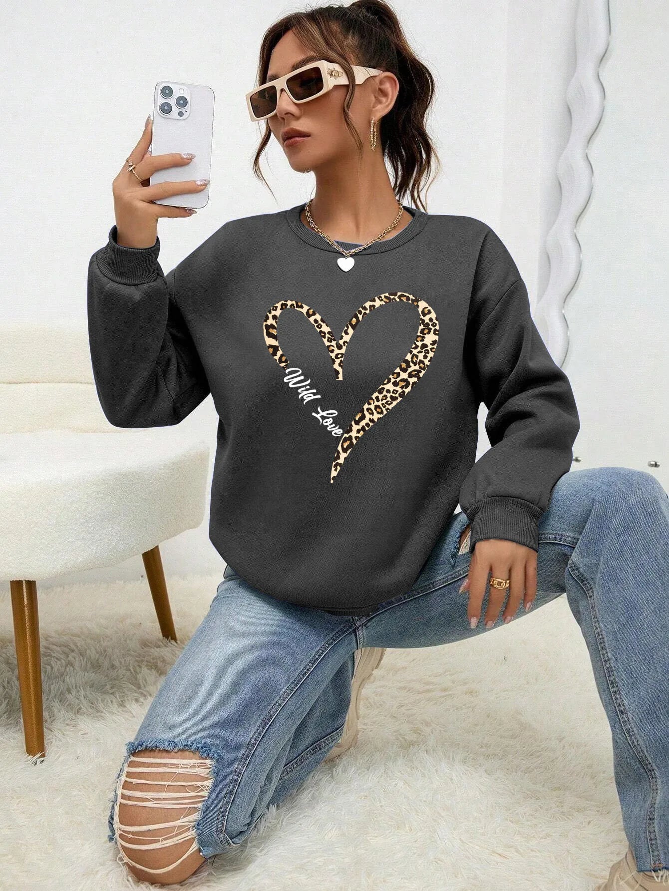 Modische Sweatjacke Leopard Herz Muster Frauen