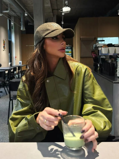 Stylische Übergröße Lederjacke Damen