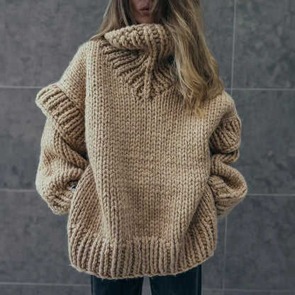 Klassisches Kleid Oversized Rollkragen