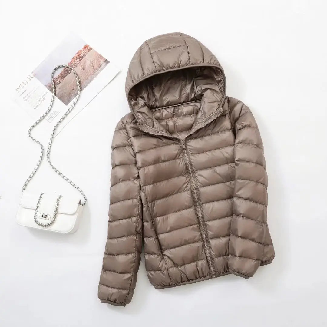 Kapuzen-Daunenjacke Warm Winter