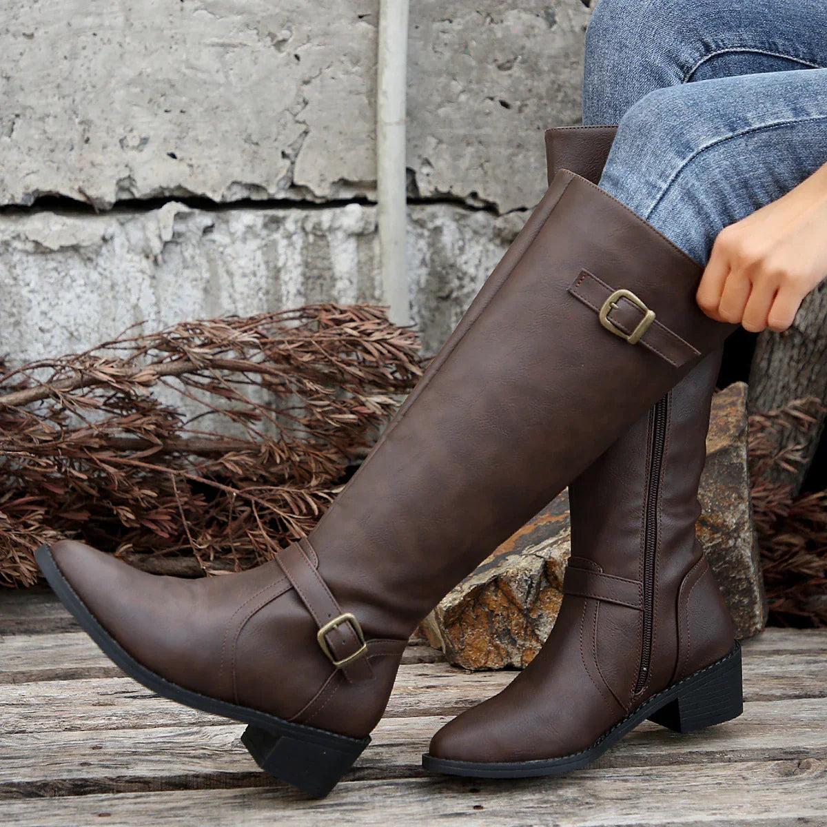 Stilvolle Reitstiefel Damen Schnalle Low Heel