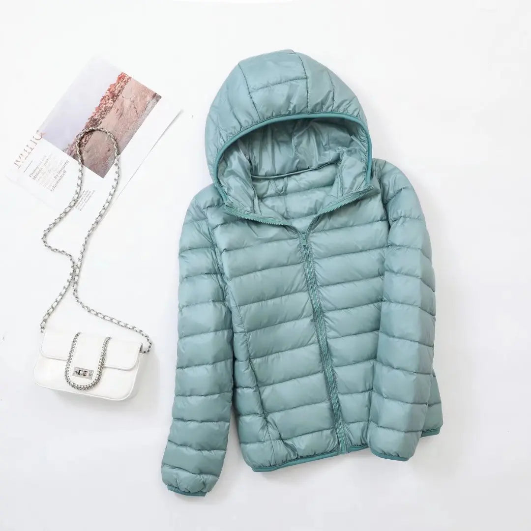 Kapuzen-Daunenjacke Warm Winter