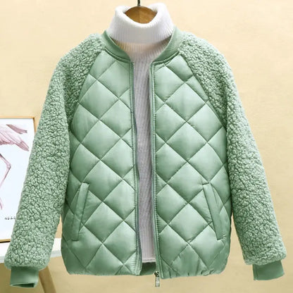 Kurze Frauen Winterjacke Leicht Lammfell Look - IdealeKleiden