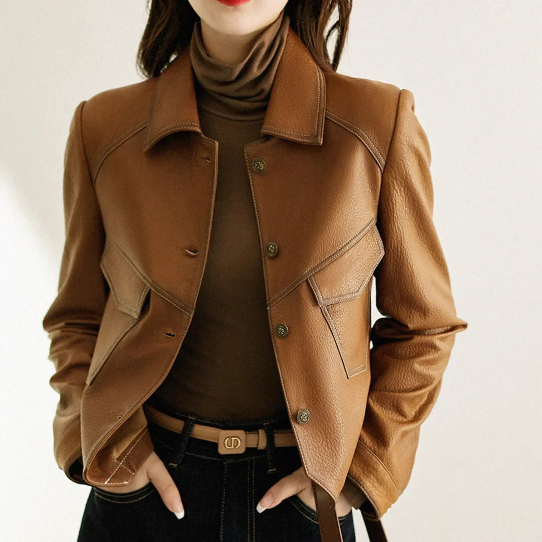 Modische Lederjacke Frauen