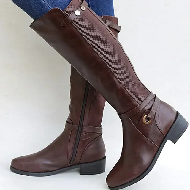 Hohe Lederstiefel mit dicken Absätzen für Damen