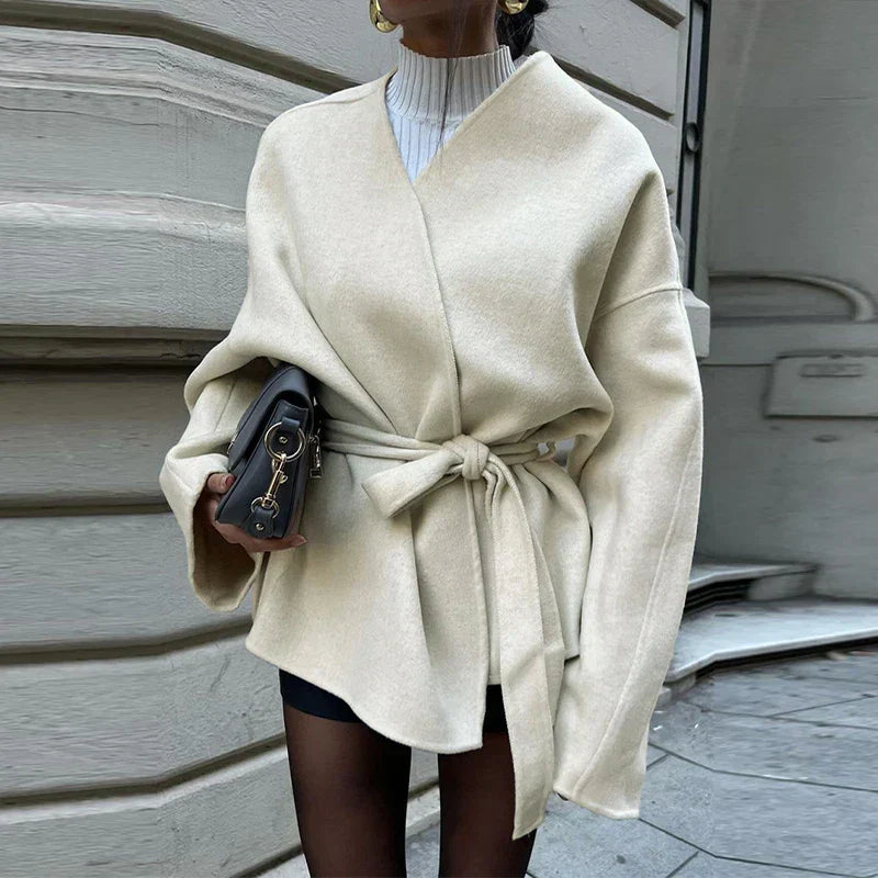 Stylische Damenjacke V-Ausschnitt Lässig