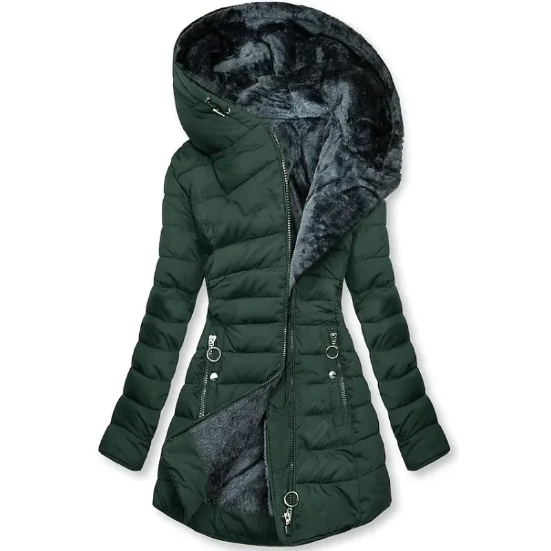 Warmes Winterkleid mit Fellfüllung