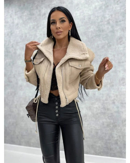 Warme Winterjacke Chic Damenkollektion