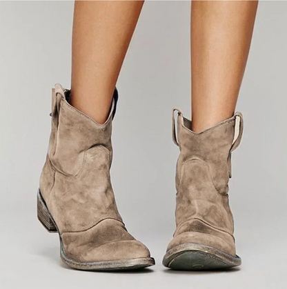 Elegante Stiefel aus Wildleder Western Style - IdealeKleiden