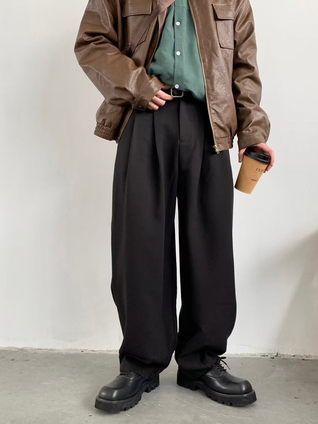 Bequeme Herrenhose Baggy Style - IdealeKleiden