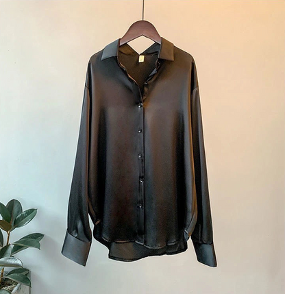 Elegante Damen Seidenbluse mit Knöpfen