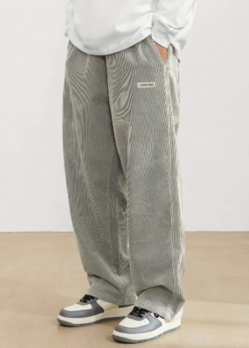 Herren Cordhose Braun Mit Taschen