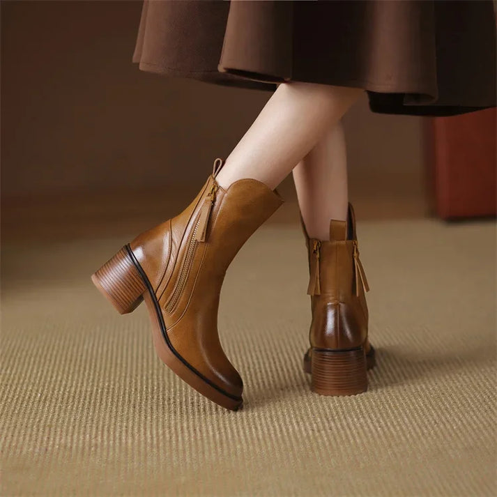 Stilvolle Stiefel - Enkellaarzen mit Reißverschluss