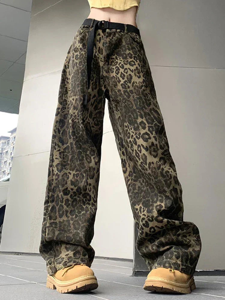 Damen Jeans Leopardenmuster Großzügig Geschnitten - IdealeKleiden