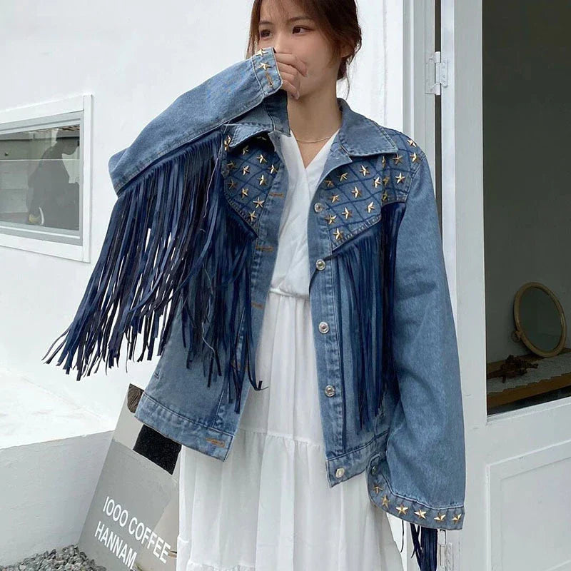 Stylische Frauenjacke Windswept Design