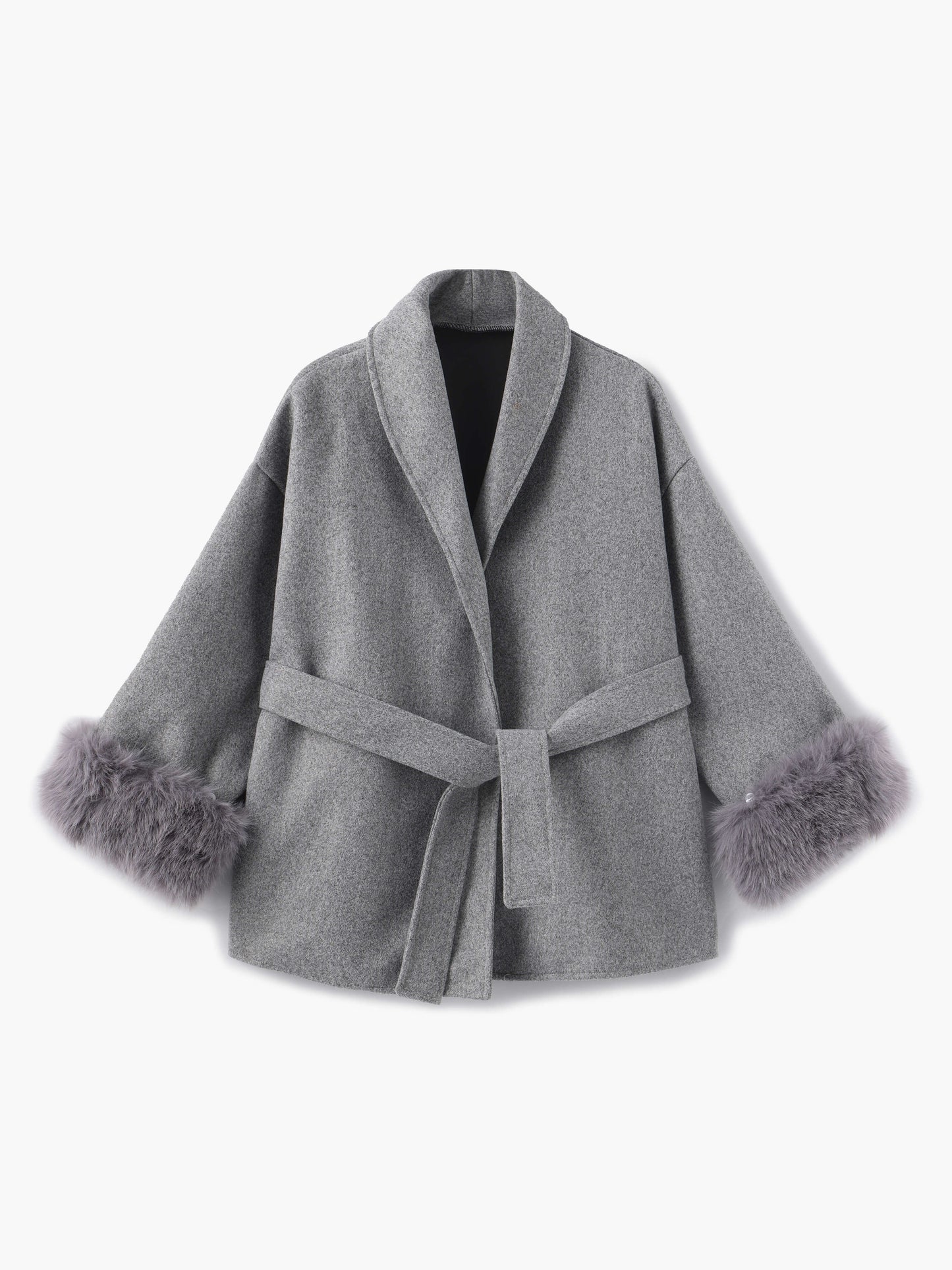 Eleganter Winterkurzmantel mit Kunstfell