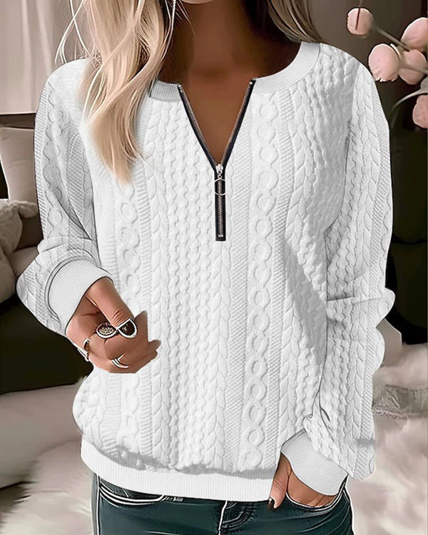 Lässiger Strickpullover Mit Halbzippverschluss