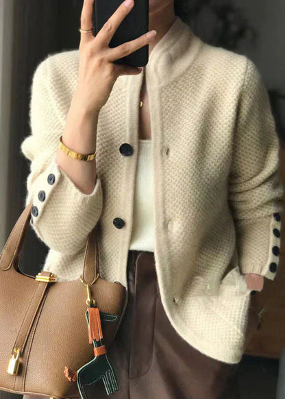 Schicke Strickjacke Mit Knöpfen Damen