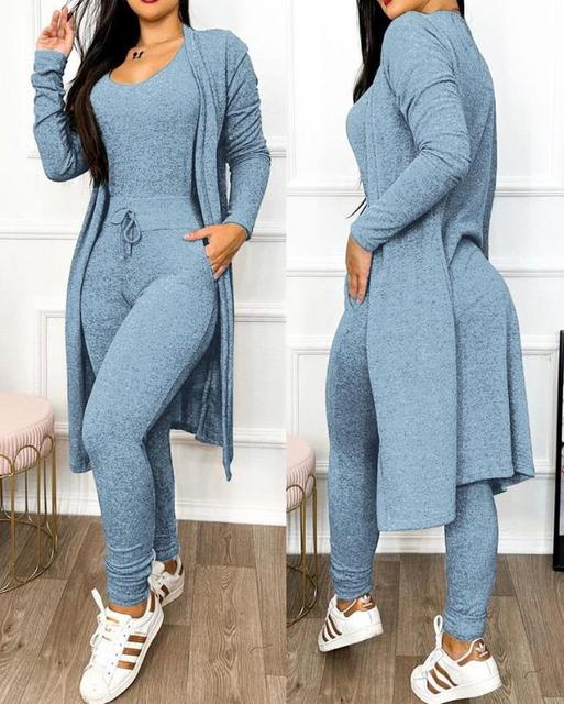 Schmale Jumpsuit mit Jacke