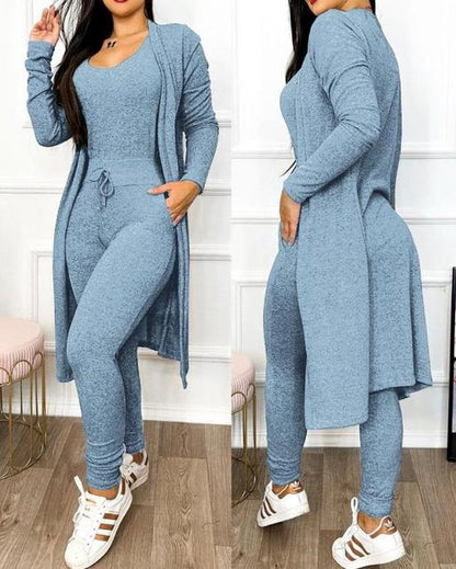 Schmale Jumpsuit mit Jacke