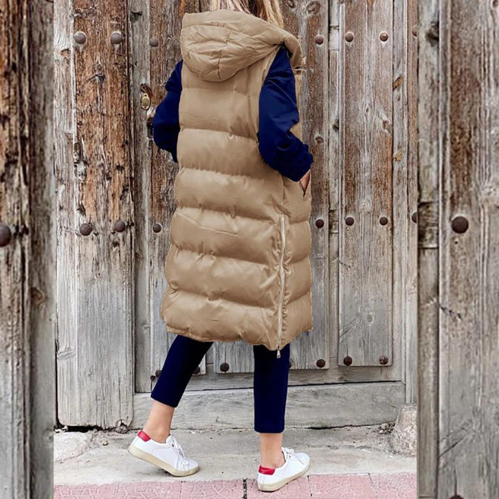 Stylishe Frauenjacke Modern und Elegant - IdealeKleiden