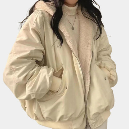 Warme Damen Winterjacke mit Kapuze