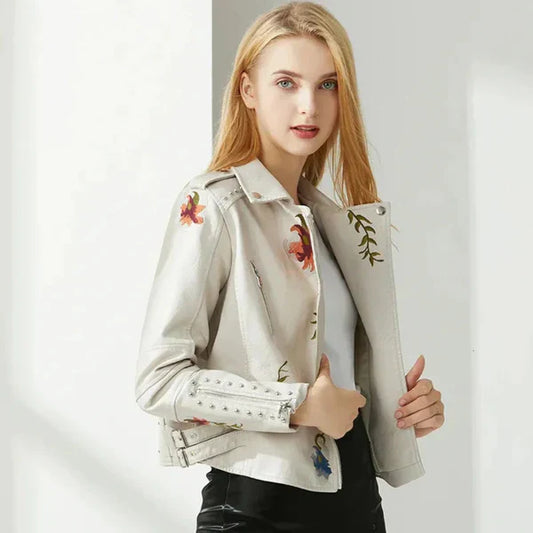 Lederjacke Damen Blumenstickerei Nietenstyle - IdealeKleiden