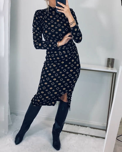 Elegantes Hochgeschlossenes Kleid Geometrisch Modern