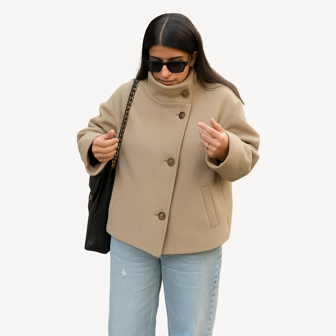 Stylischer Damen Mantel mit Knöpfen