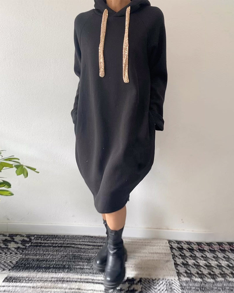 Stylisches Einfaches Kapuzenkleid